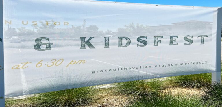 Mesh Banners