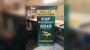 Banners pole-mounted (13)