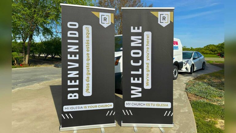 Retractable Banner Stands